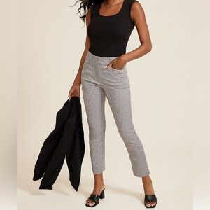 Maurice’s Bengaline High Rise Slim Straight Pant, Plaid, Size L